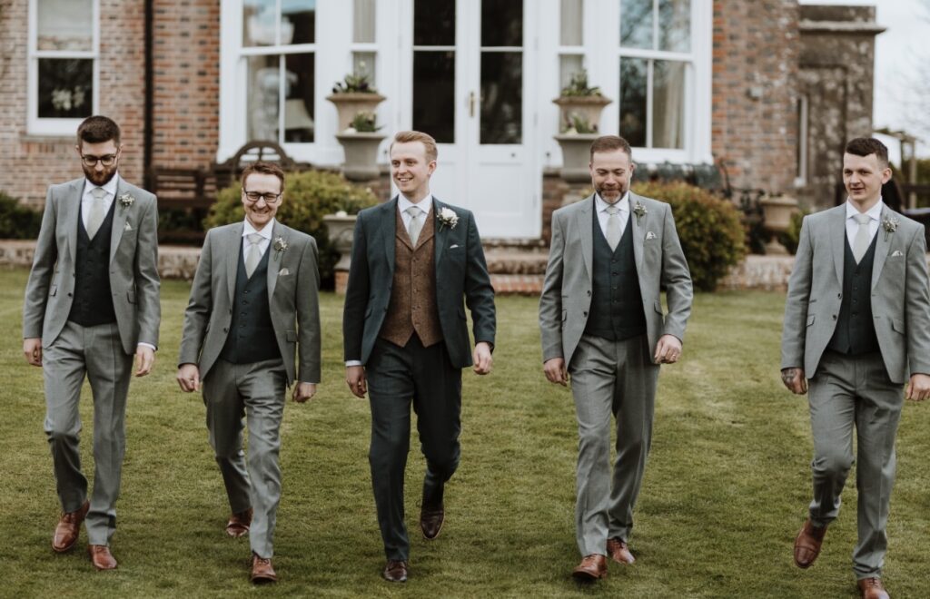 How to choose the perfect wedding suit in Hampshire